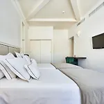 Hoposa Daina- Adults Only 4*