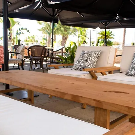 Szálloda Hoposa Daina- Adults Only