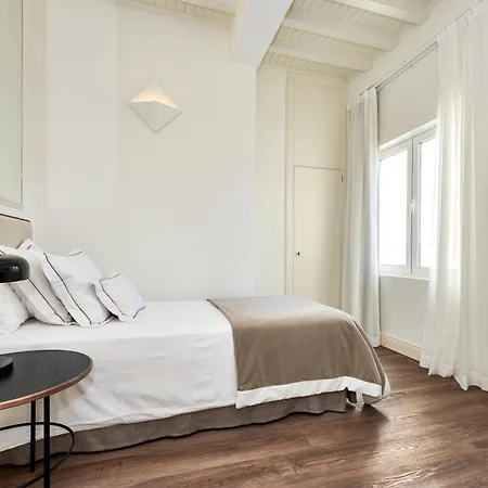 Hoposa Daina- Adults Only 4*