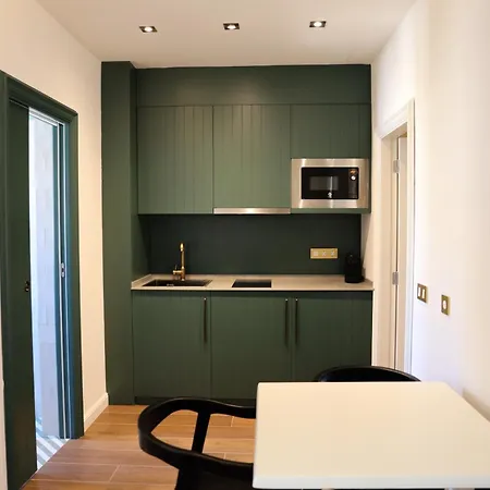 Szálloda Hoposa Daina- Adults Only