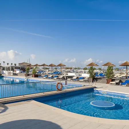 Hoposa Daina- Adults Only 4*