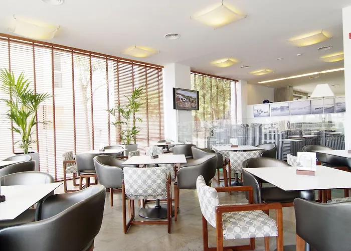 Ξενοδοχείο Hoposa Daina- Adults Only 4*