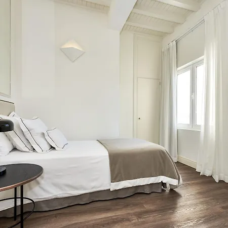 Hoposa Daina- Adults Only 4*