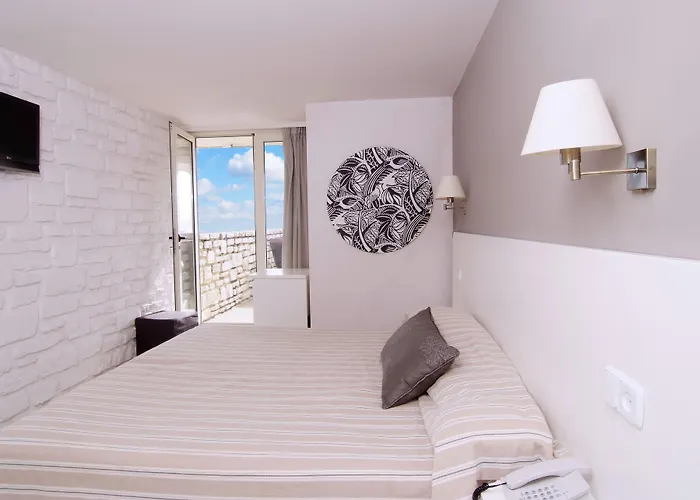 Hoposa Daina- Adults Only Hotel